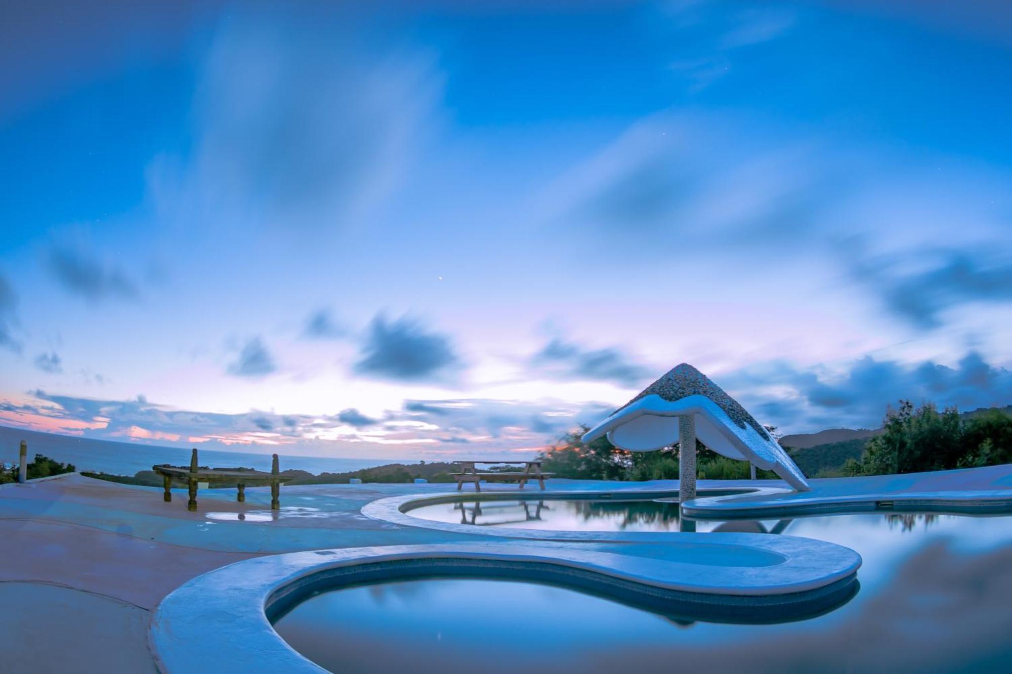 Two Brothers Surf Resort Tola Εξωτερικό φωτογραφία