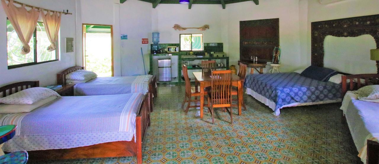 Two Brothers Surf Resort Tola Εξωτερικό φωτογραφία