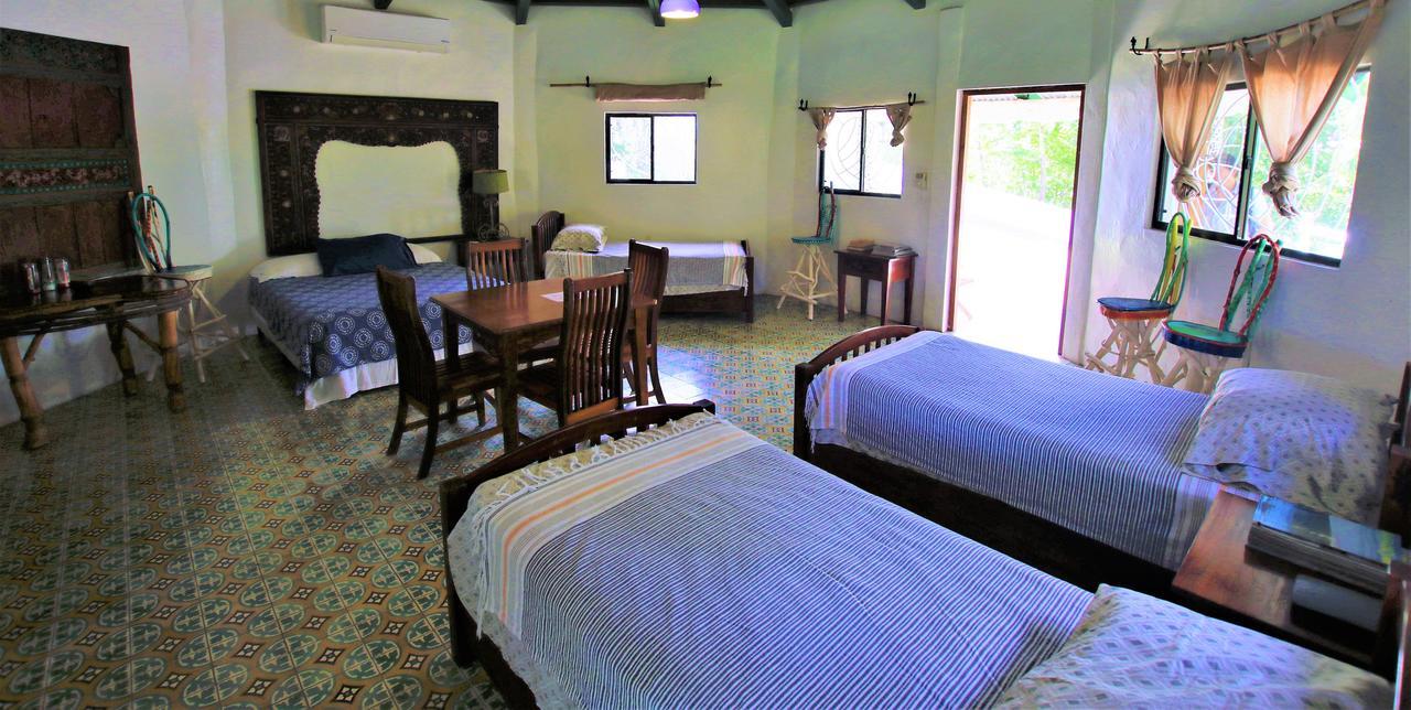 Two Brothers Surf Resort Tola Εξωτερικό φωτογραφία